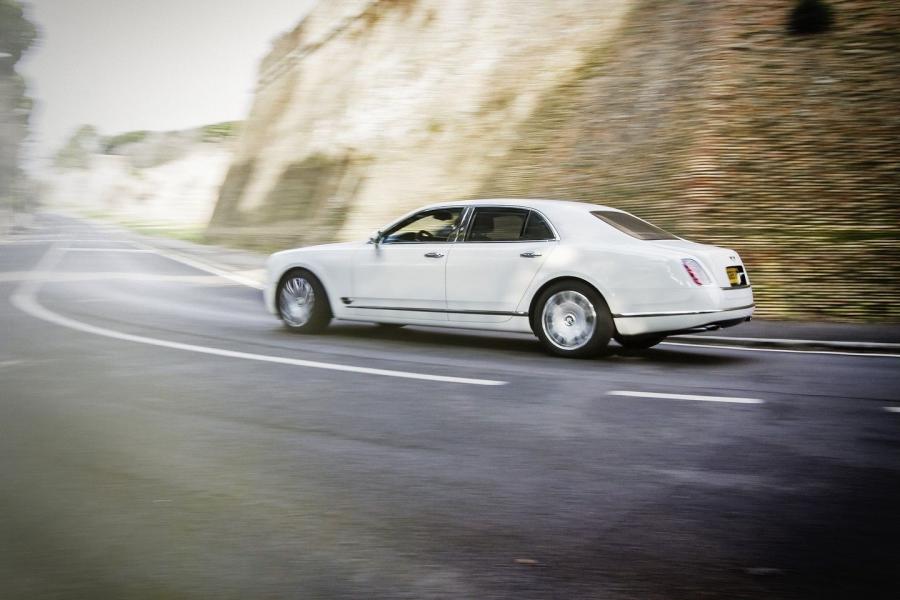  Bentley Mulsanne Speed 2015 года  (фото 115 из 117)